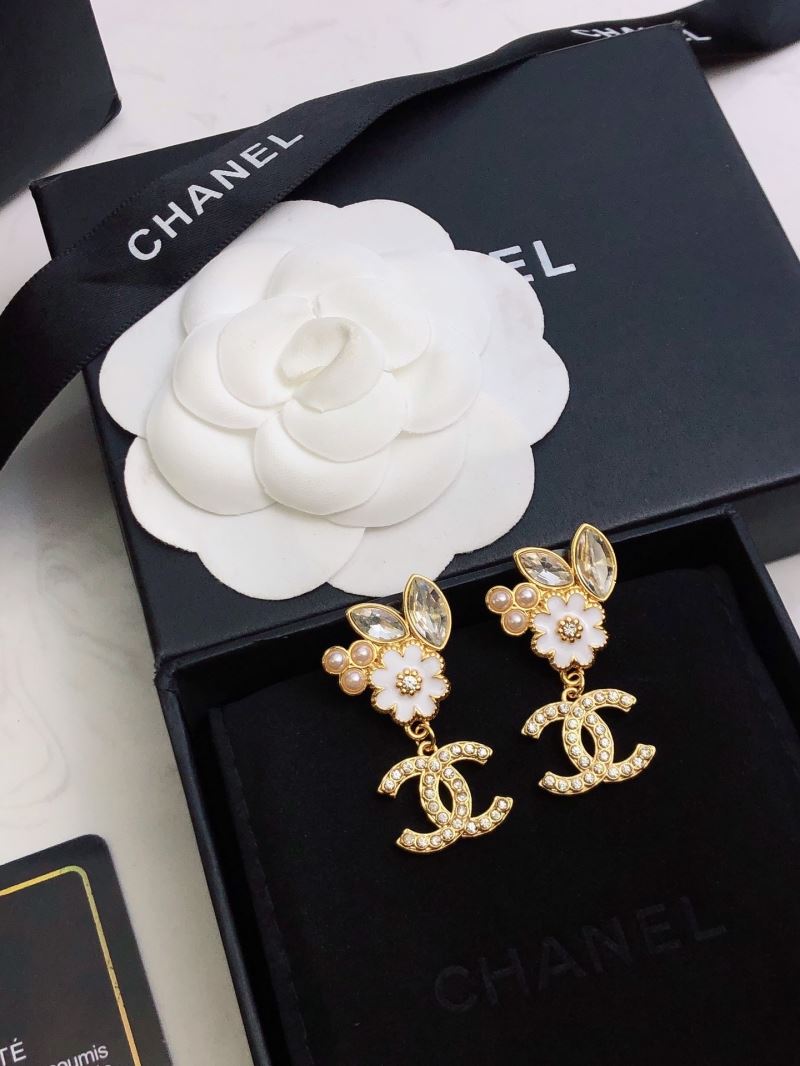 Ch**el earrings